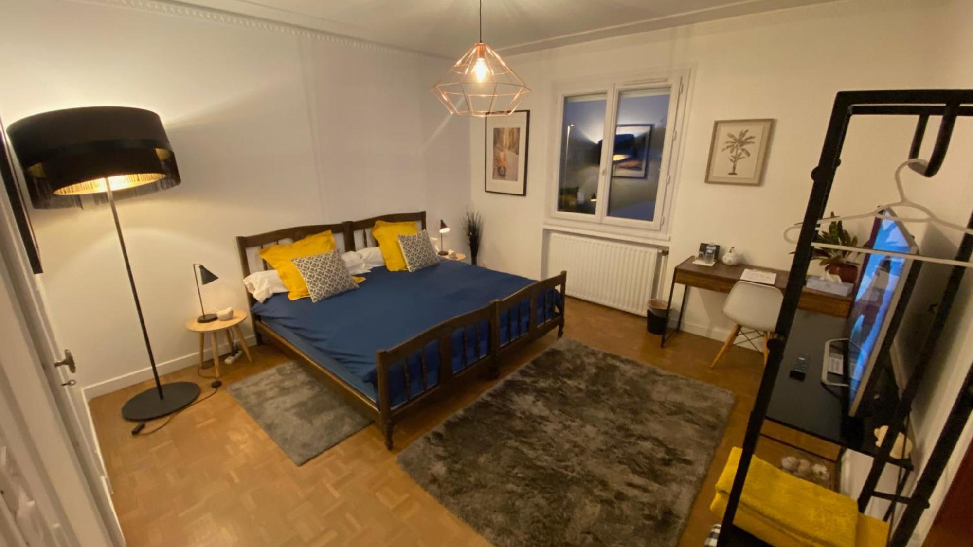 Bed and Breakfast Casa Lovo Saint-Laurent-de-Mure Zewnętrze zdjęcie